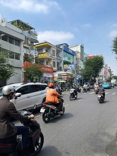 VỊ TRÍ VÀNG-BÁN GẤP MẶT TIỀN ĐƯỜNG SƯ VẠN HẠNH Q.10-4,8X17M-5 TẦNG 