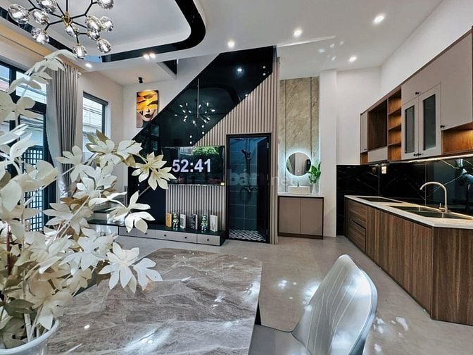 Chính Chủ Bán Biệt Thự 3 Tầng, 140m², Thạch Bàn, Long Biên, Hơn 25 Tỷ