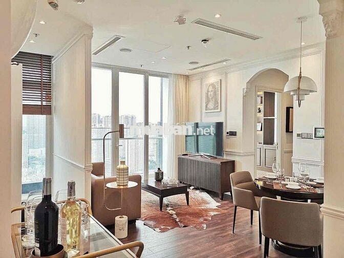 Căn hộ cao cấp 2PN - Ban công view thành phố