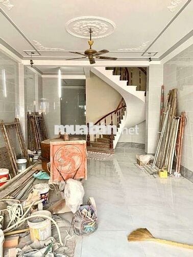 Cho thuê nhà mới tinh 5x20. 3,5 tấm đường nội bộ