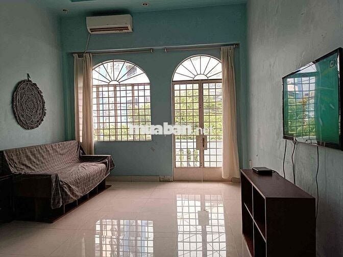 Nhà 2MT đường Tái Thiết và Vành Đai 1 (40m), tiện xây Building