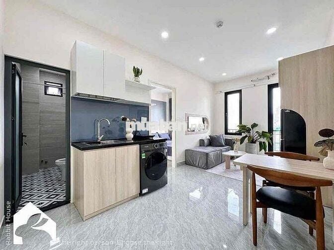 Cho thuê căn hộ quận 3 Lê Văn Sỹ full nội thất cửa sổ thoáng mát