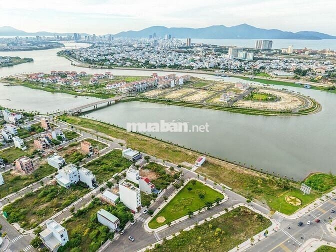 Bán 2 lô đất siêu hiếm đối diện Sunneva island - Nam Hòa Xuân, Đà Nẵng