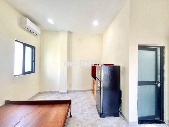 PHÒNG CỬA SỔ TRỜI SIÊU THOÁNG MÁT NGAY Coop Mart Nguyễn Kiệm Phú Nhuận