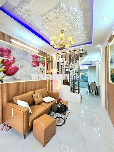 Nhà đẹp vào ở liền có sổ hồng đồng sở hữu đường trước nhà 6 m