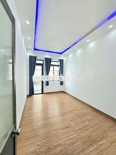 Nhà đẹp vào ở liền có sổ hồng đồng sở hữu đường trước nhà 6 m