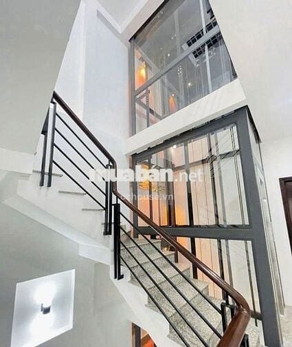 MẶT TIỀN KD 6 TẦNG NỞ HẬU ĐƯỜNG NGÔ GIA TỰ, QUẬN 10