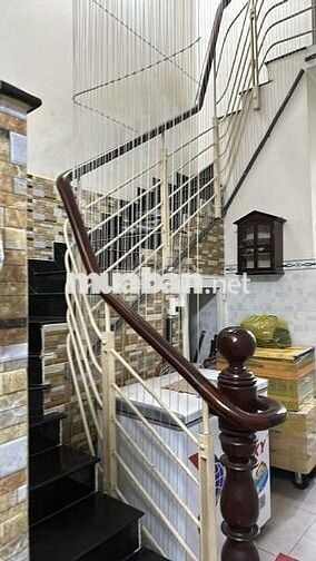 Nhà Nguyên Căn  4PN Lê Hồng Phong  Quận 10