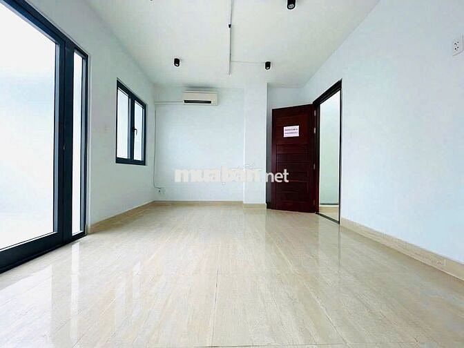 Cho thuê nhà hẻm xe hơi tránh nhau Cách Mạng Tháng Tám, P12, Q 10