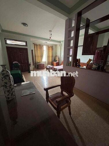 BÁN NHÀ CHÍNH CHỦ DIỆN TÍCH KHỦNG, SỔ CẤT KÉT.