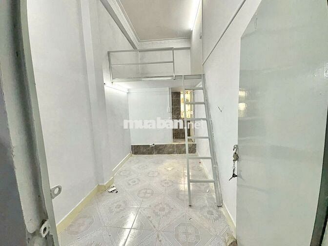 Khai Trương Phòng Gác Giá Rẻ Gần Vạn Hạnh Mall