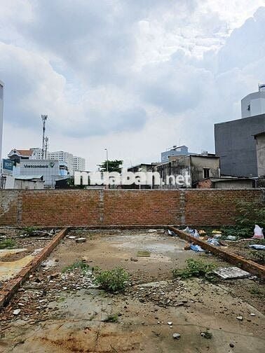 BÁN GẤP ĐẤT NỀN NƠ TRANG LONG P13 BT - HẺM XE HƠI - 60M2 - NGANG 5M