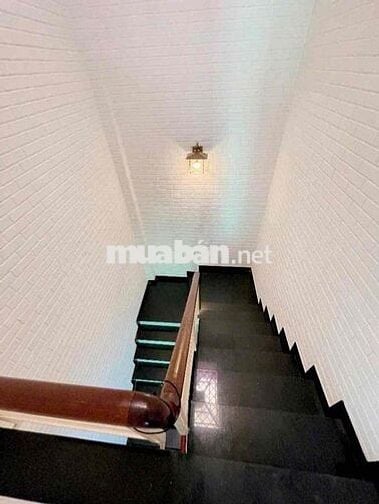 🏠 CHO THUÊ NHÀ NGUYÊN CĂN QUẬN 4… 📍 Vị trí: Khu Đường Số, Phường 4. 📐