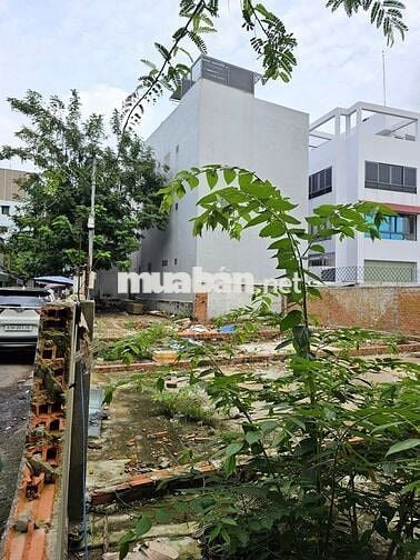 BÁN GẤP ĐẤT NỀN NƠ TRANG LONG P13 BT - HẺM XE HƠI - 60M2 - NGANG 5M