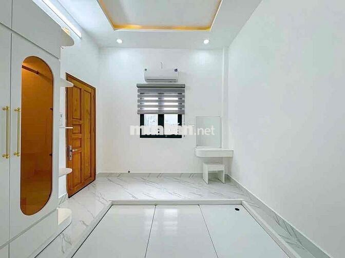 Nhà 2 Tầng , 110m2 , 3 PN, Ngang 5,5mx20m , Huỳnh Tấn Phát , chỉ 5Tyx