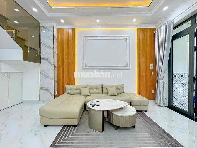 Nhà 2 Tầng , 110m2 , 3 PN, Ngang 5,5mx20m , Huỳnh Tấn Phát , chỉ 5Tyx