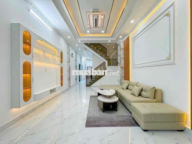 Nhà 2 Tầng , 110m2 , 3 PN, Ngang 5,5mx20m , Huỳnh Tấn Phát , chỉ 5Tyx