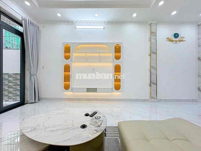 Nhà 2 Tầng , 110m2 , 3 PN, Ngang 5,5mx20m , Huỳnh Tấn Phát , chỉ 5Tyx