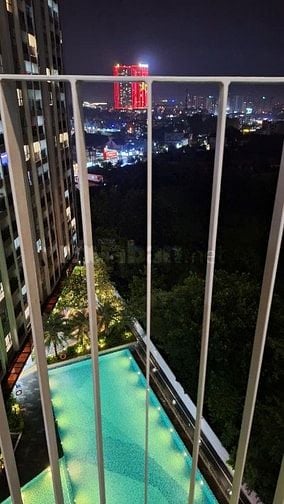 BÁN CĂN HỘ OPAL SKYLINE 2PN2WC CÓ BAN CÔNG, NHÀ CÒN MỚI, SỔ HỒNG SẴN
