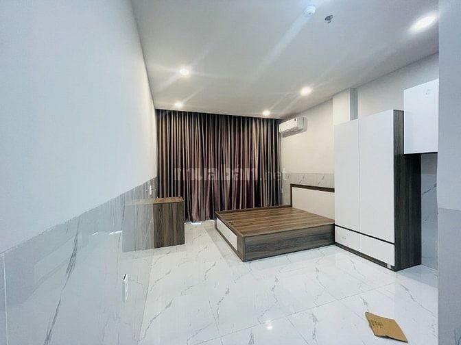 Phòng cao cấp 25m², có ban công view sông, gần Vincom Gò Vấp