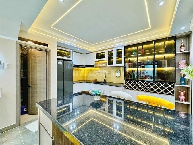 Cần bán nhà trung tâm Quận 3, đường Nguyễn Đình Chiểu, P4 – DT 4.6x14.