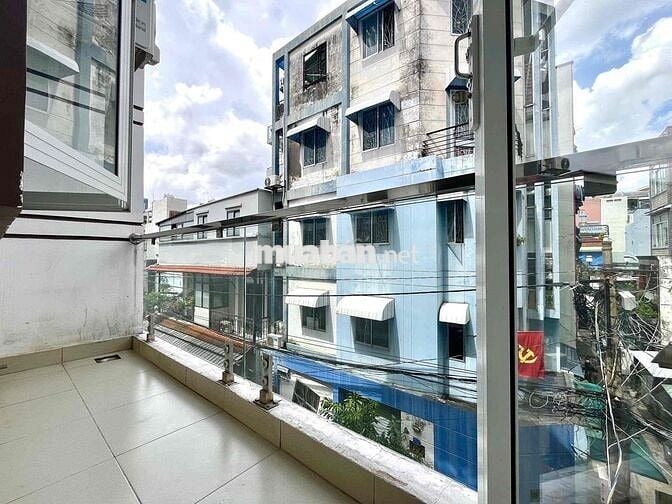 Căn Hộ Studio Ban Công 28m2 - Ngay Phố Bùi Viện - Công Viên 23/9