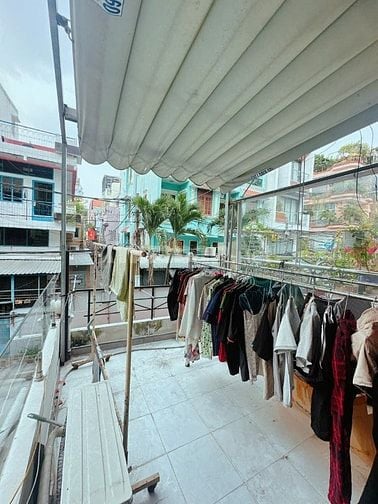 Nhà 3 tầng hẻm xe hơi quay đầu – 377/17 Nguyễn Tri Phương, P.5 Q.10 – 