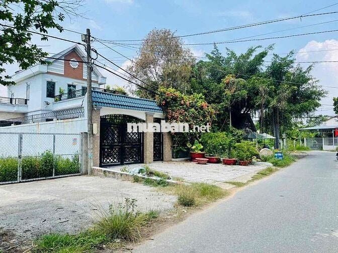 BÁN ĐẤT NGỘP 173m2 NGANG 6M CÓ BỜ RÀO SHR THỔ CƯ GIÁ 580 TRIỆU CÒN TL