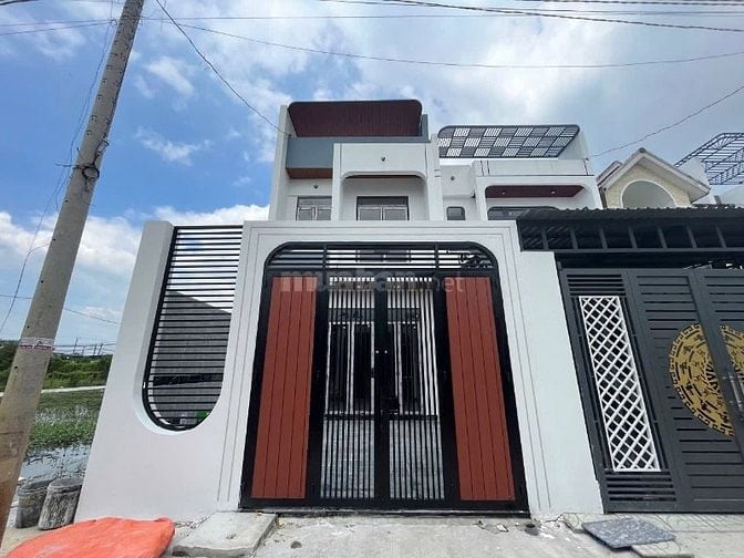 Bán nhà chính chủ - Sổ Hồng riêng, đã hoàn công 