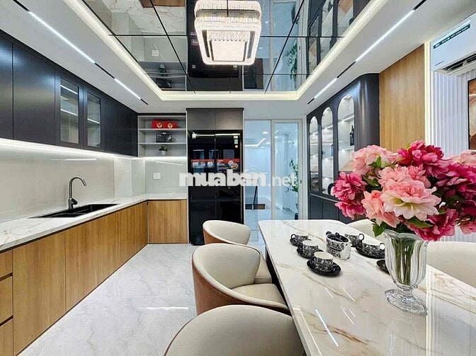 Bán Nhà Đường Nguyễn Văn Khối, Phường 11, Gò Vấp, TP.HCM, 8,25 tỷ, 42