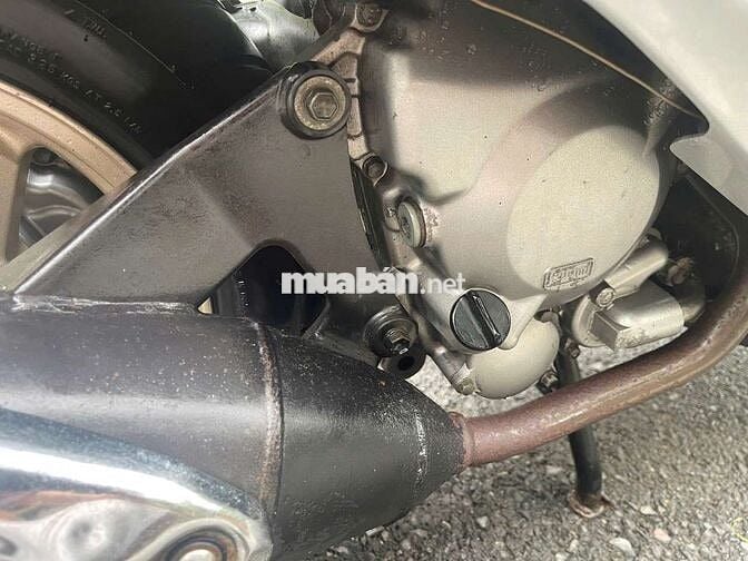 Xe cổ trùm mền lâu năm