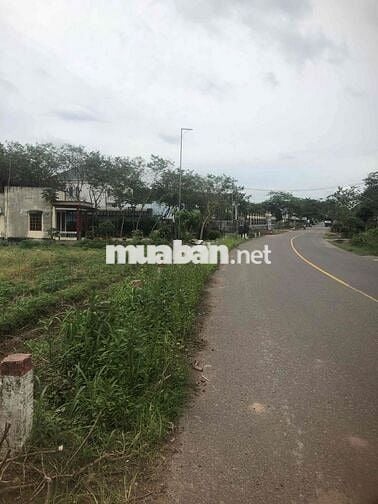 Phước Thành, Phú Giáo cũ cần bán 1 lô đất ngang 10m mt đường huyện