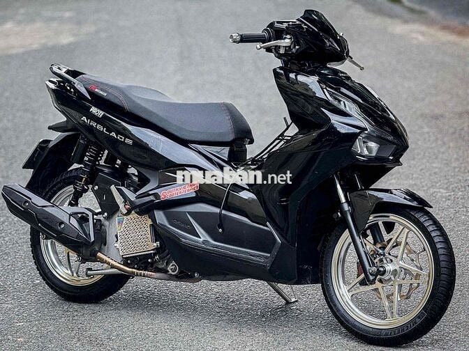 Ab 125 2022 bstp 9c kiễng đẹp nợ xấu trả 50% ạ