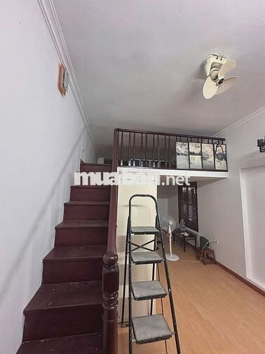 Bán căn hộ tập thể Nguyễn Công Trứ, Hai Bà Trưng chỉ 2,05 tỷ