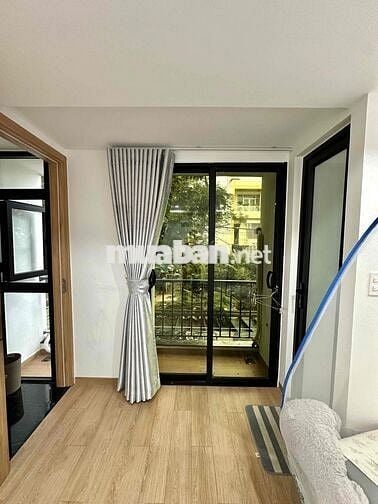 Nhà nguyên mới toanh khu vực Hoà Xuân