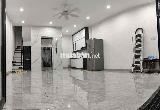 Bán nhà phân lô Thái Hà – 41m² – 5 tầng – MT 4.1m – ô tô tránh – 22,5