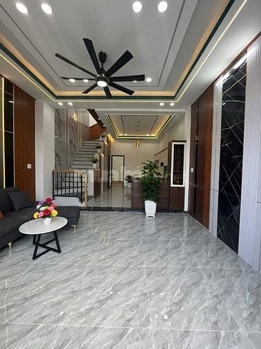 Bán nhà chính chủ - Sổ Hồng riêng, đã hoàn công 