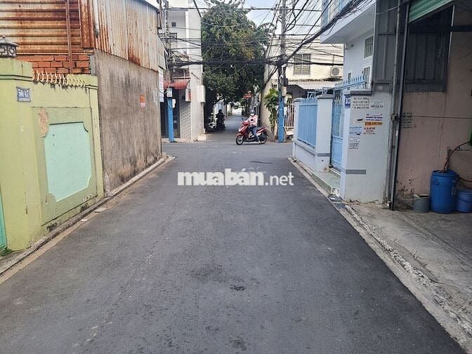 Bán nền rộng trên 100 mv đường oto tránh nhau được