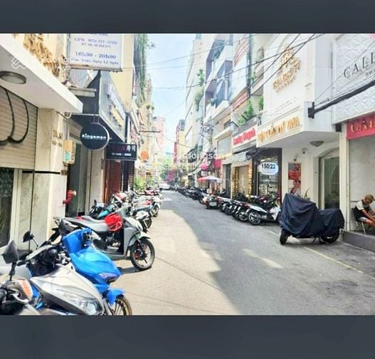 Cho Thuê MB Kinh Doanh Khu Xầm Uất Hẻm KD Nguyễn Trãi Q1. 4x12m 28.5tr