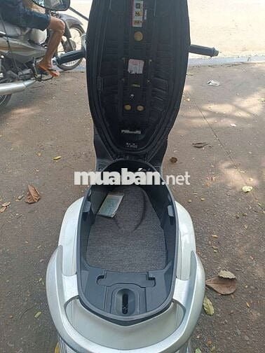 Xe tay ga Grande xe zin nguyên thủy giấy tờ đầy đủ