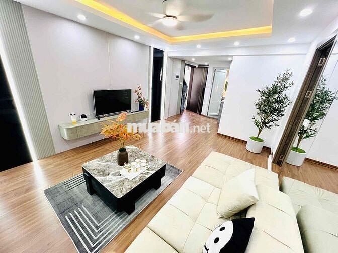 Tập thể Minh Khai, lô góc 3 thoáng, ô tô đỗ, 3PN 2WC 90m2 full NT