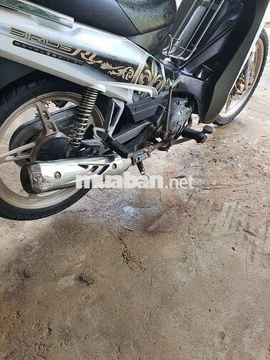 Sirus 110 2012 trắng nâu