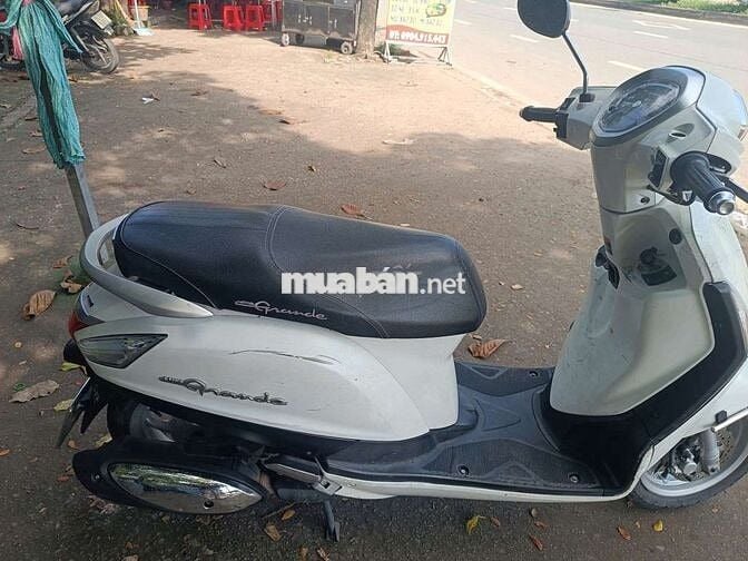 Xe tay ga Grande xe zin nguyên thủy giấy tờ đầy đủ