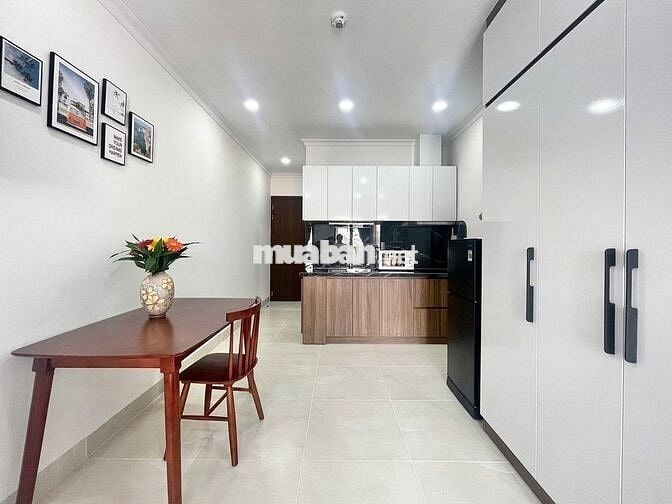 Căn hộ ban công thoáng mát sang trọng-Lê Văn Sỹ gần CoopMart Nhiêu Lộc