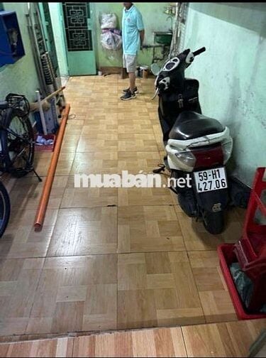 Cho thuê mặt bằng tầng trệt sử dụng riêng biệt