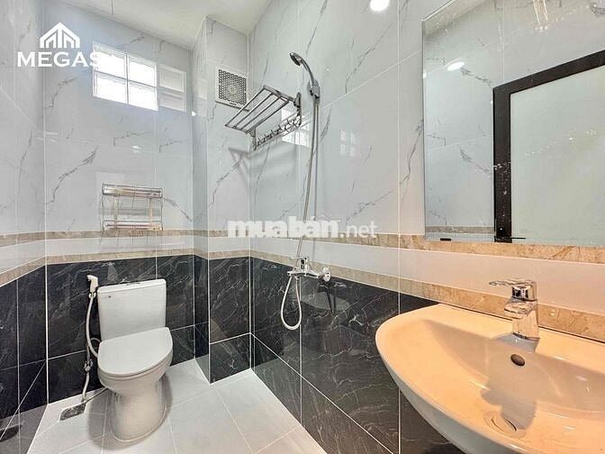 KHAI TRƯƠNG CĂN STUDIO FULL NỘI THẤT CÓ BAN CÔNG