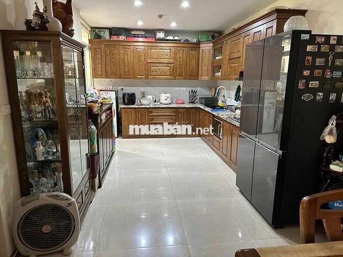 Tôi ( Chính chủ) cần bán căn hộ tại Chung cư 25 Lạc Trung, p. Vĩnh Tuy