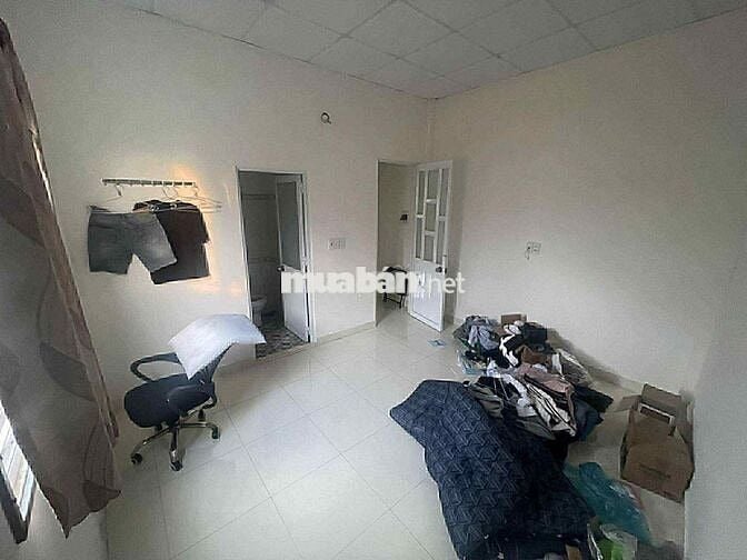 - Phòng trong nhà nguyên căn 30 m2 đường số 11, phường Linh Chiểu