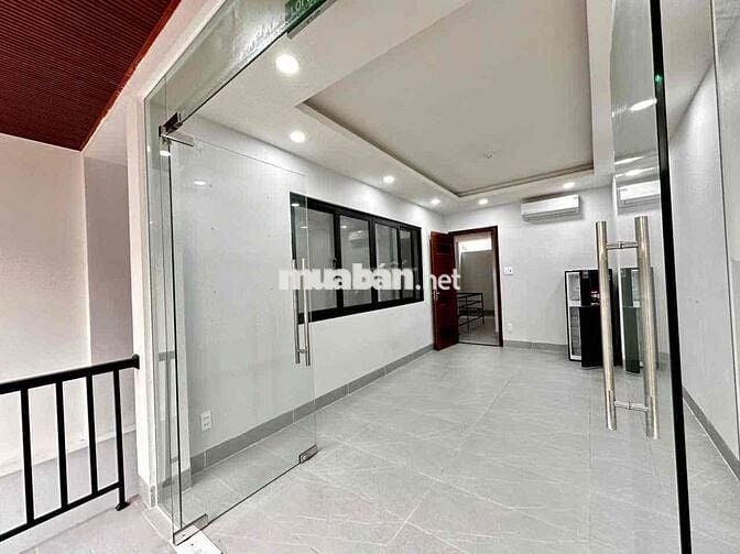 MBKD ở trung tâm Q10 - Lối đi riêng, WC riêng như ảnh