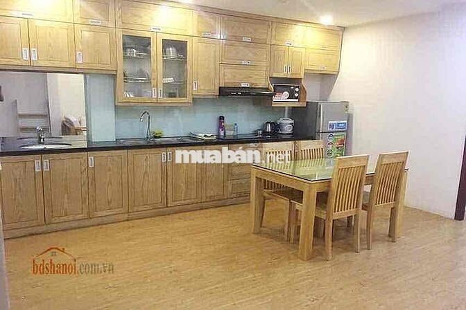 Mình còn phòng 2 phòng ngủ có ban công thoáng mát sạch sẽ...